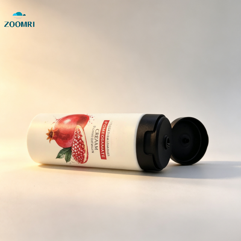 D50mm PE Tube | Offset Printed Intricate Realistic Pomegranate Pattern with Oriented Flip Cap for Cosmetic Packaging - 图片 3