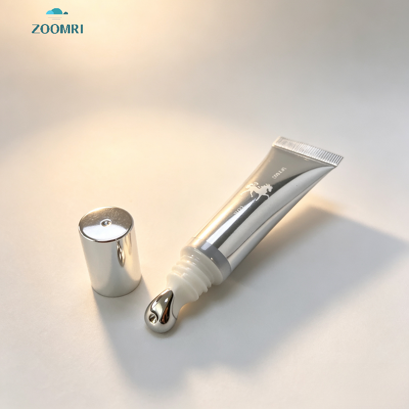 Custom D19 Lip Care Tube with Zinc Alloy Applicator, Simple High-end Packaging, Metal Applicator for Luxurious Lip Application
