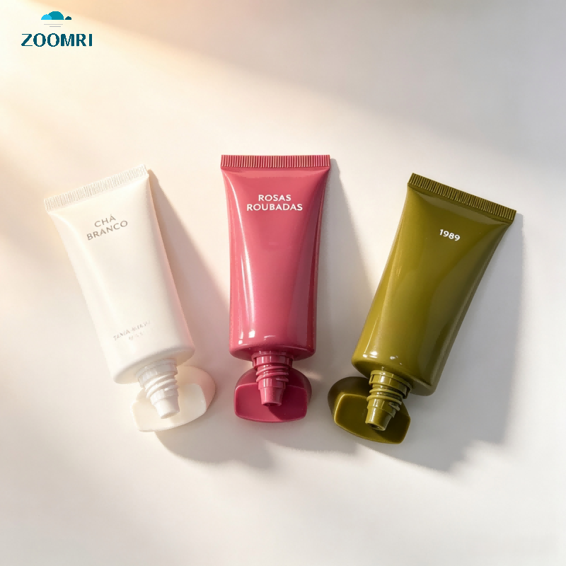 Custom Luxury Oval PE Cosmetic Squeeze Tube, Camellia Pattern for Skincare 30-120ml - 图片 7